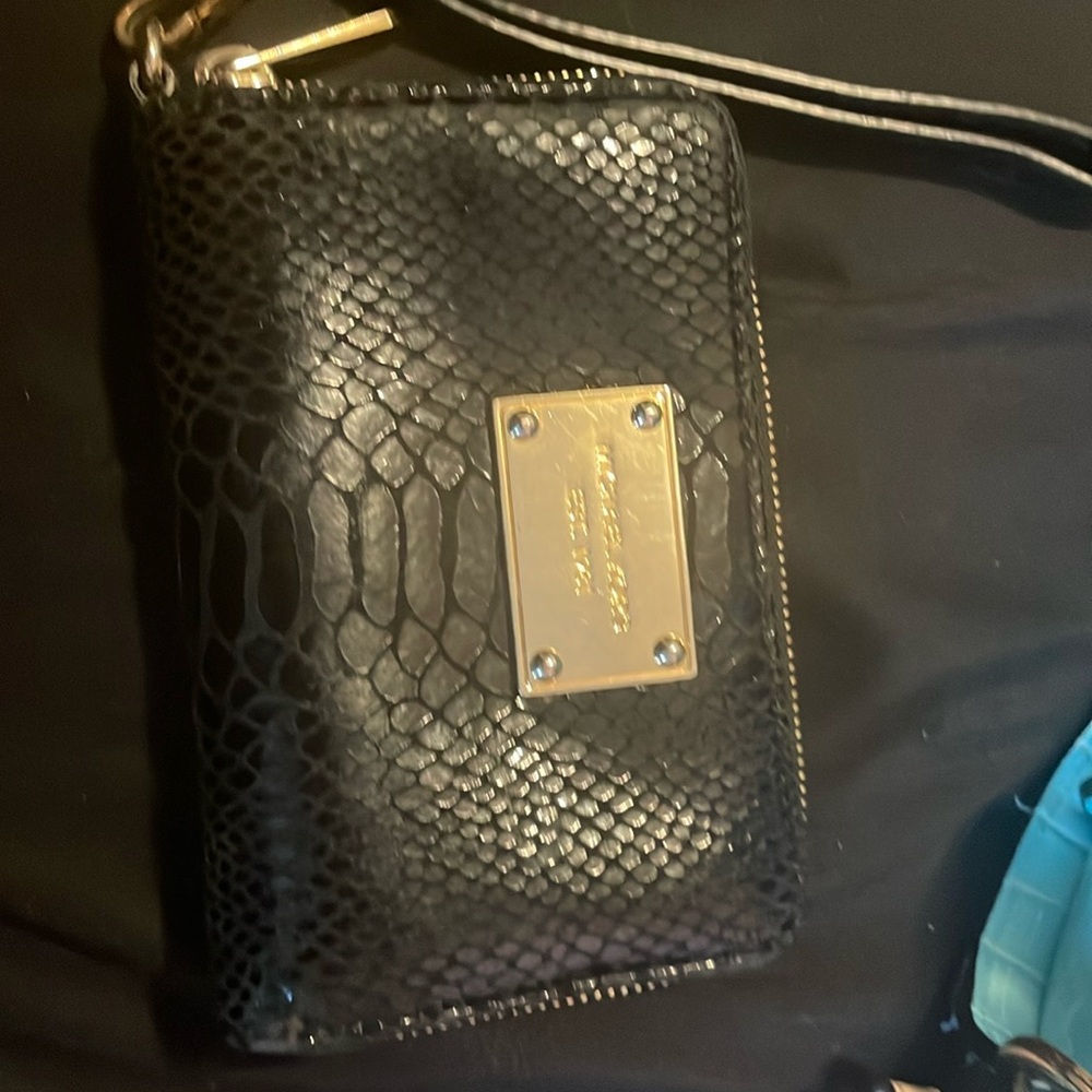 MK BLACK WALLET